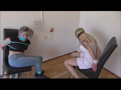 ❤️ Atkarīga / sasietas un ar aizliktām mutēm / damsel in distress ️ Porno pie mums lv.pornoxlxx.ru