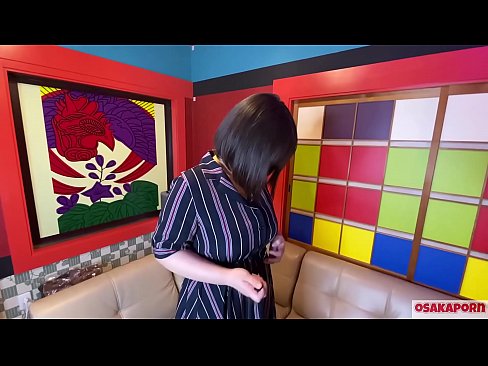 ❤️ Japāņu skaistule ar lielām krūtīm masturbē ar seksa rotaļlietām un piedzīvo orgasmu. Intervijā viņa stāsta par savu seksa pieredzi. Milzīgas krūtis un mataina maksts skaļi sten. Osakaporn ️ Porno pie mums lv.pornoxlxx.ru